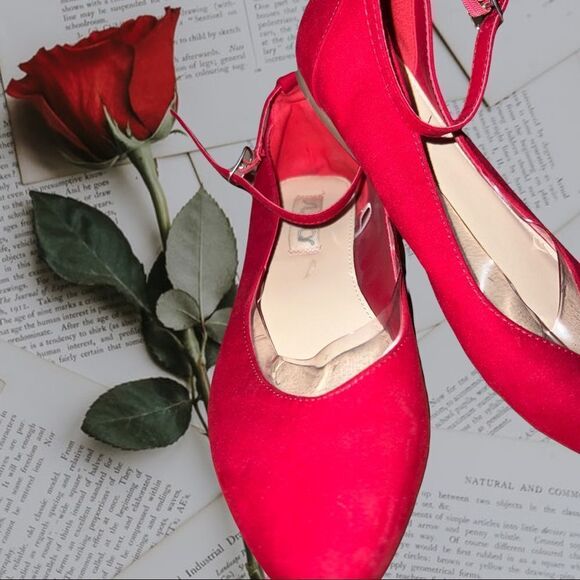 Sugar brand red suede ankle strap flats! - Picture 3 of 7
